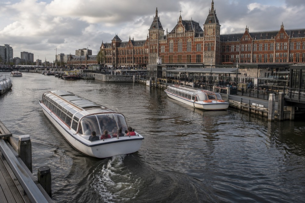 Canal Cruises Departing From Outside the Station