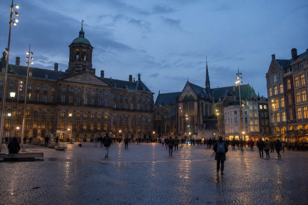 Low winter sun across the rooftops near Dam Square