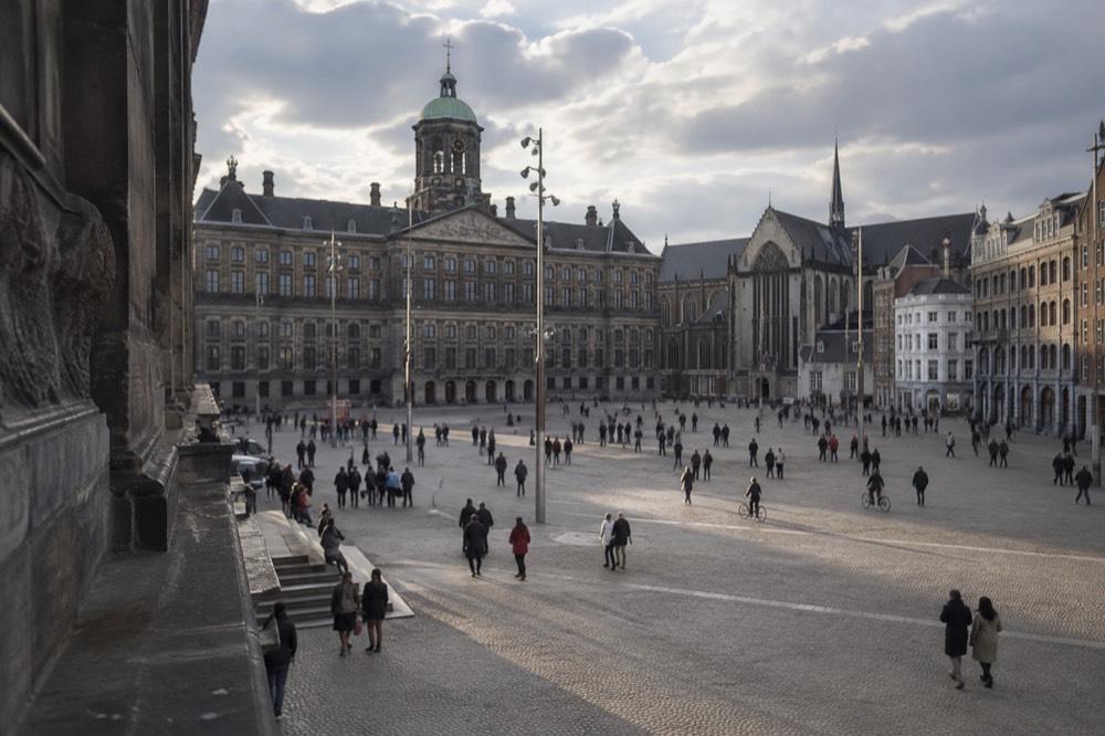 Late afternoon light on the buildings around Dam Square