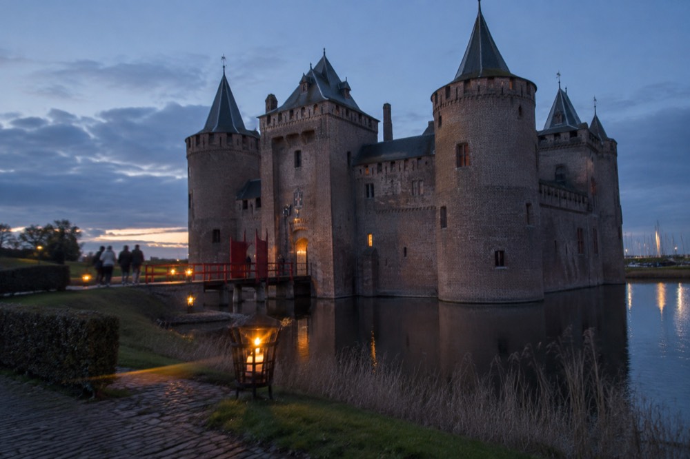 The frontage of Muiderslot viewed from the opposite bank