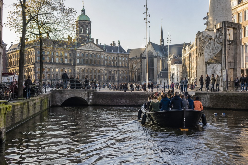 Big Boat or Small Group: How Many People Share Your Amsterdam Boat