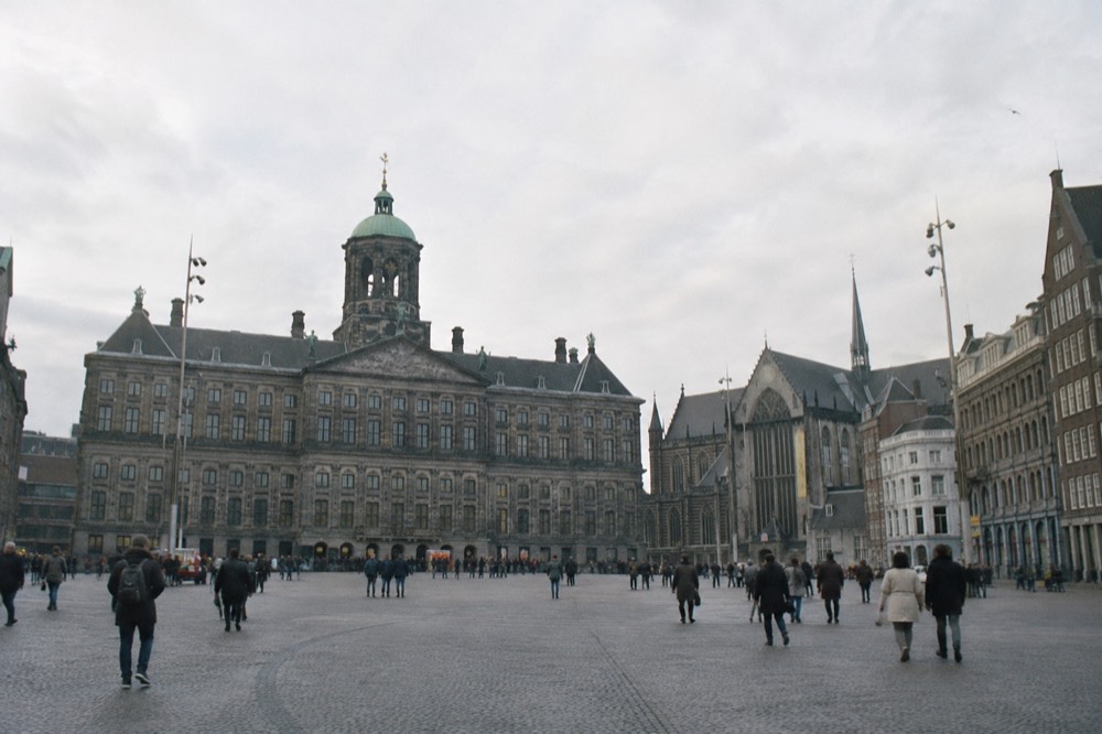 Late afternoon light on the buildings around Dam Square