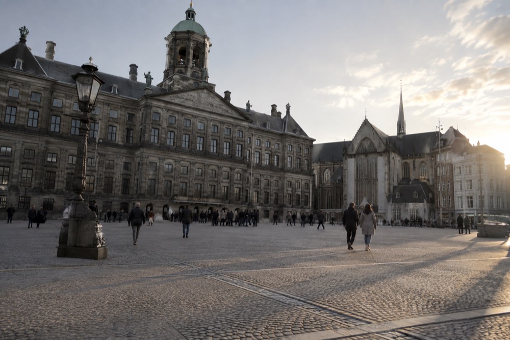 Late afternoon light on the buildings around Dam Square