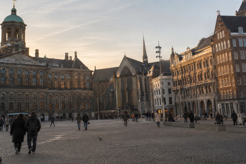Late afternoon light on the buildings around Dam Square