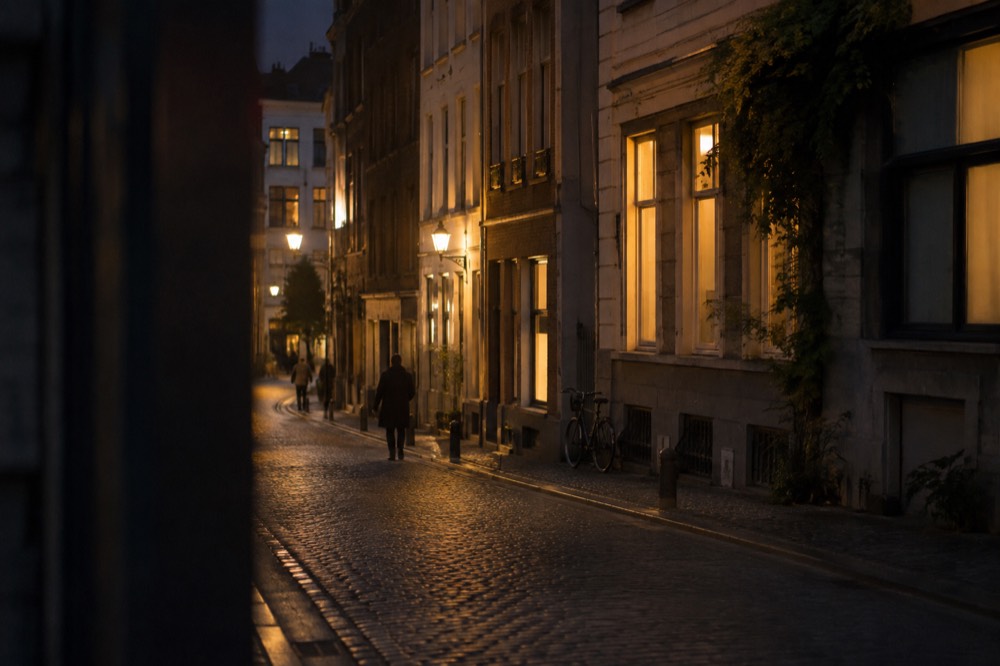 A narrow side street leading away from Brussels