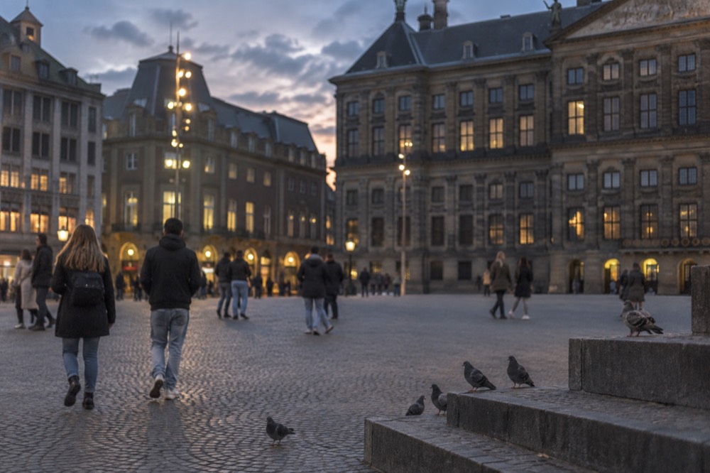 Late afternoon light on the buildings around Dam Square
