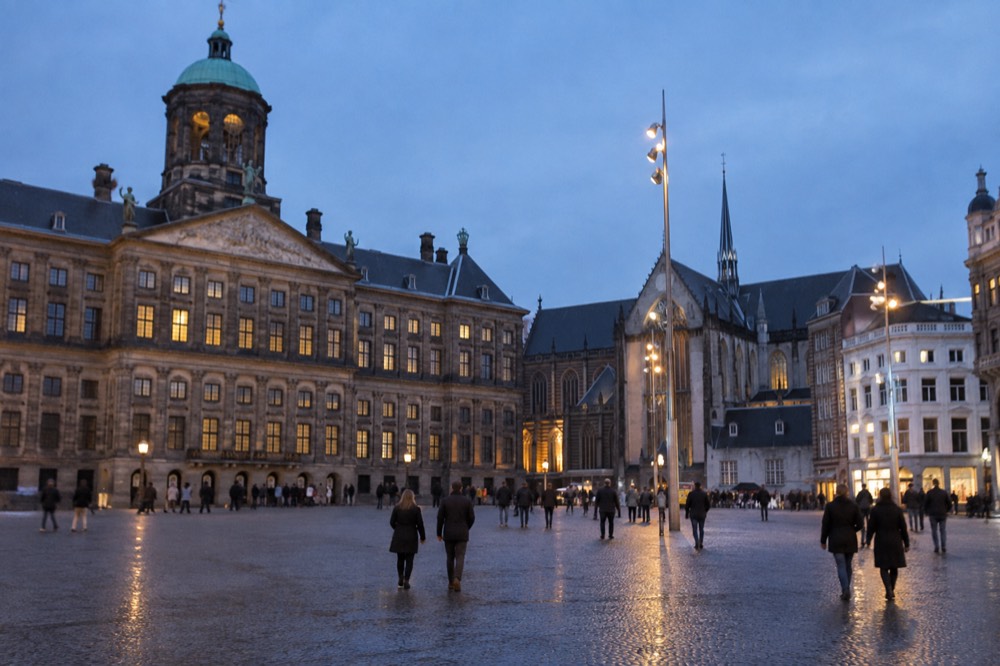 The 4-Hour Layover: One Museum, No Detours